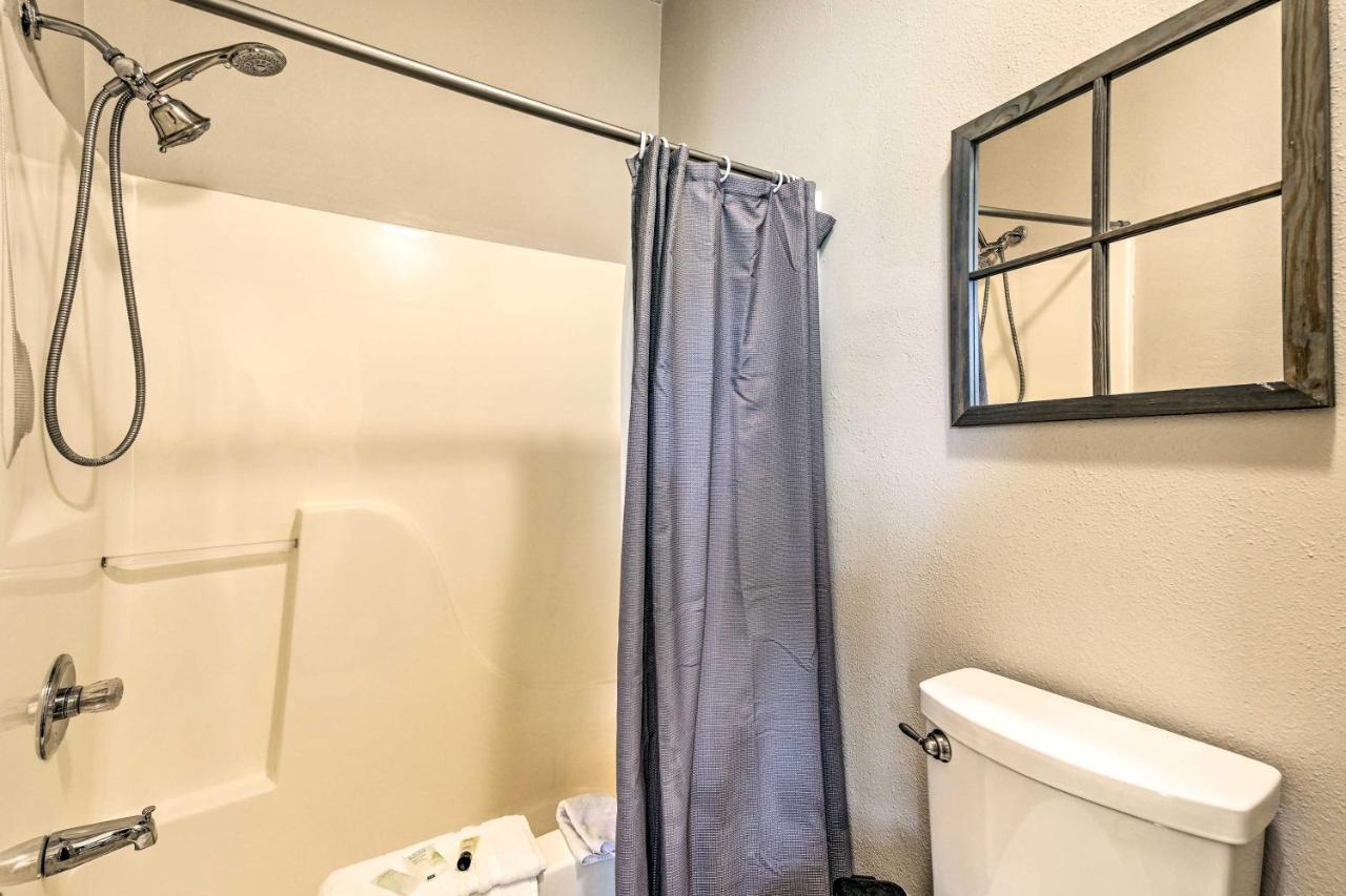 Ground-Floor Branson Condo With Community Perks ภายนอก รูปภาพ